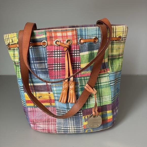 Vintage Dooney & Bourke Bucket Bag Plaid Patchwork Print Ant Picnic - Picture 1 of 8